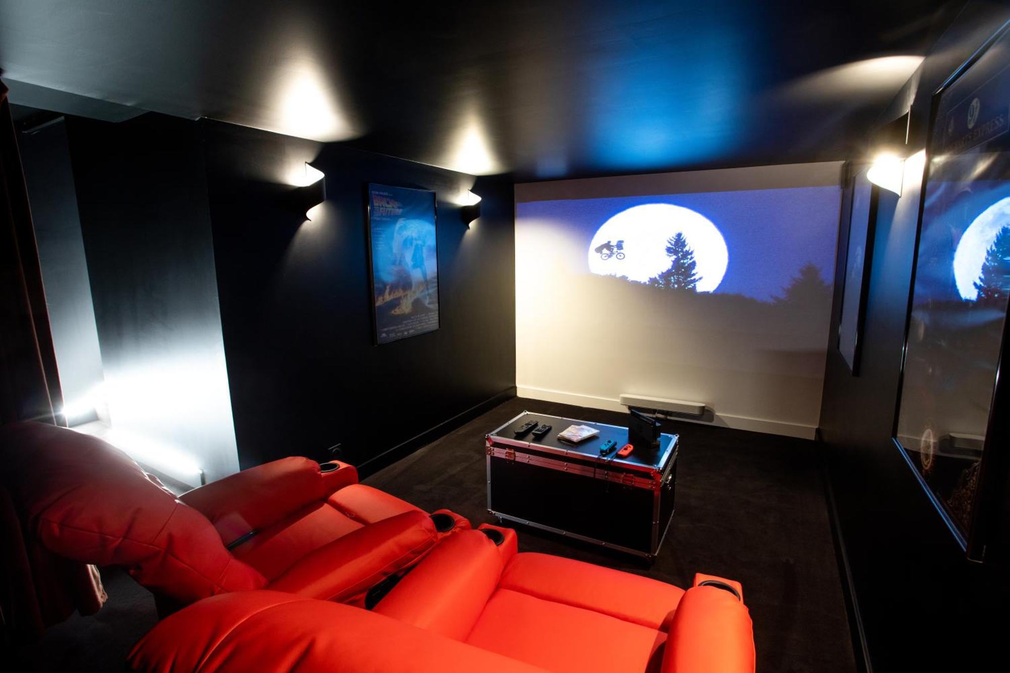 La Suite Spa & Cinema Saint-Lambert-du-Lattay Exterior photo